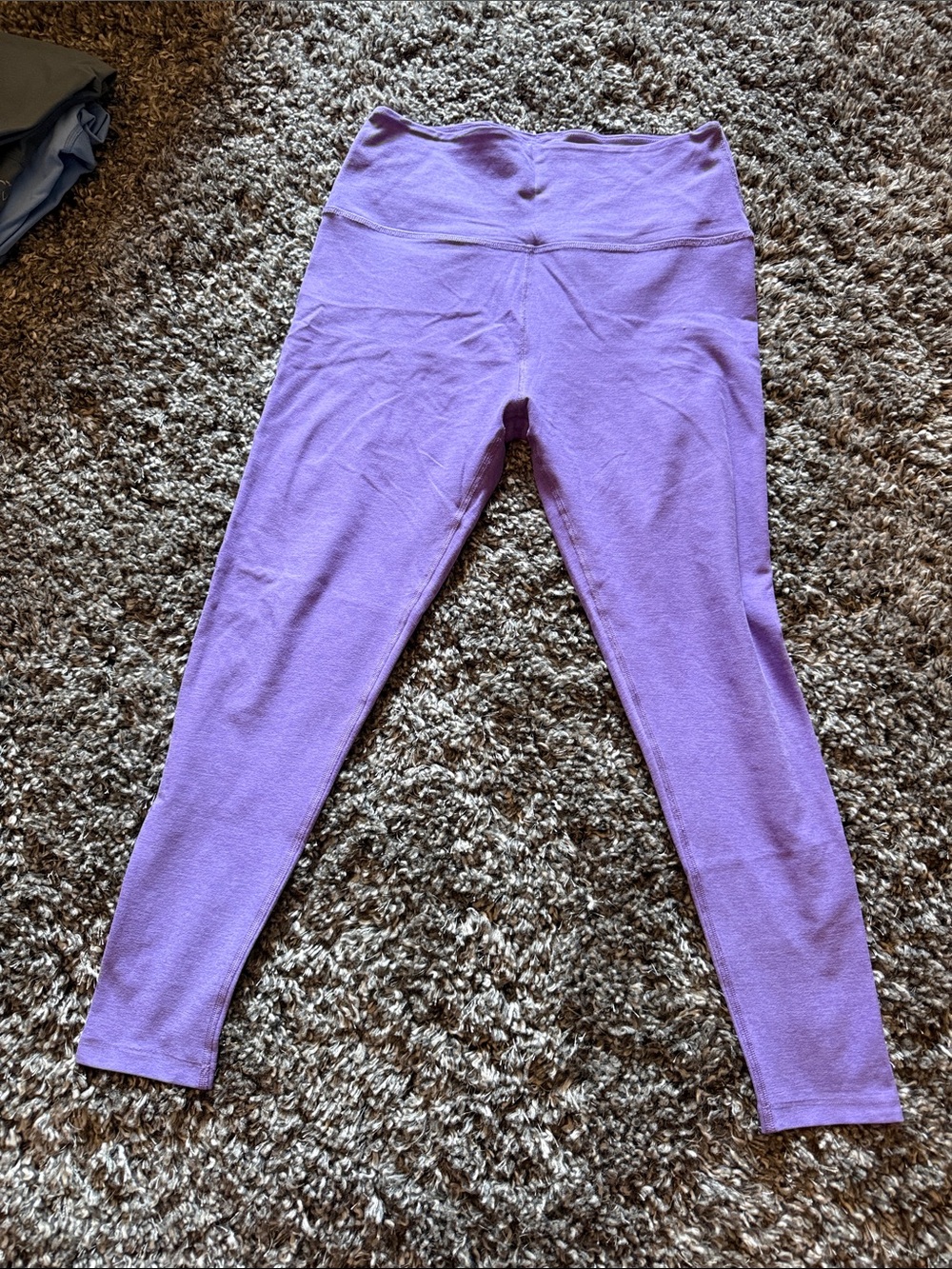 XL Beyond Yoga Lavender CAUGHT IN THE MIDI High-Rise Leggings